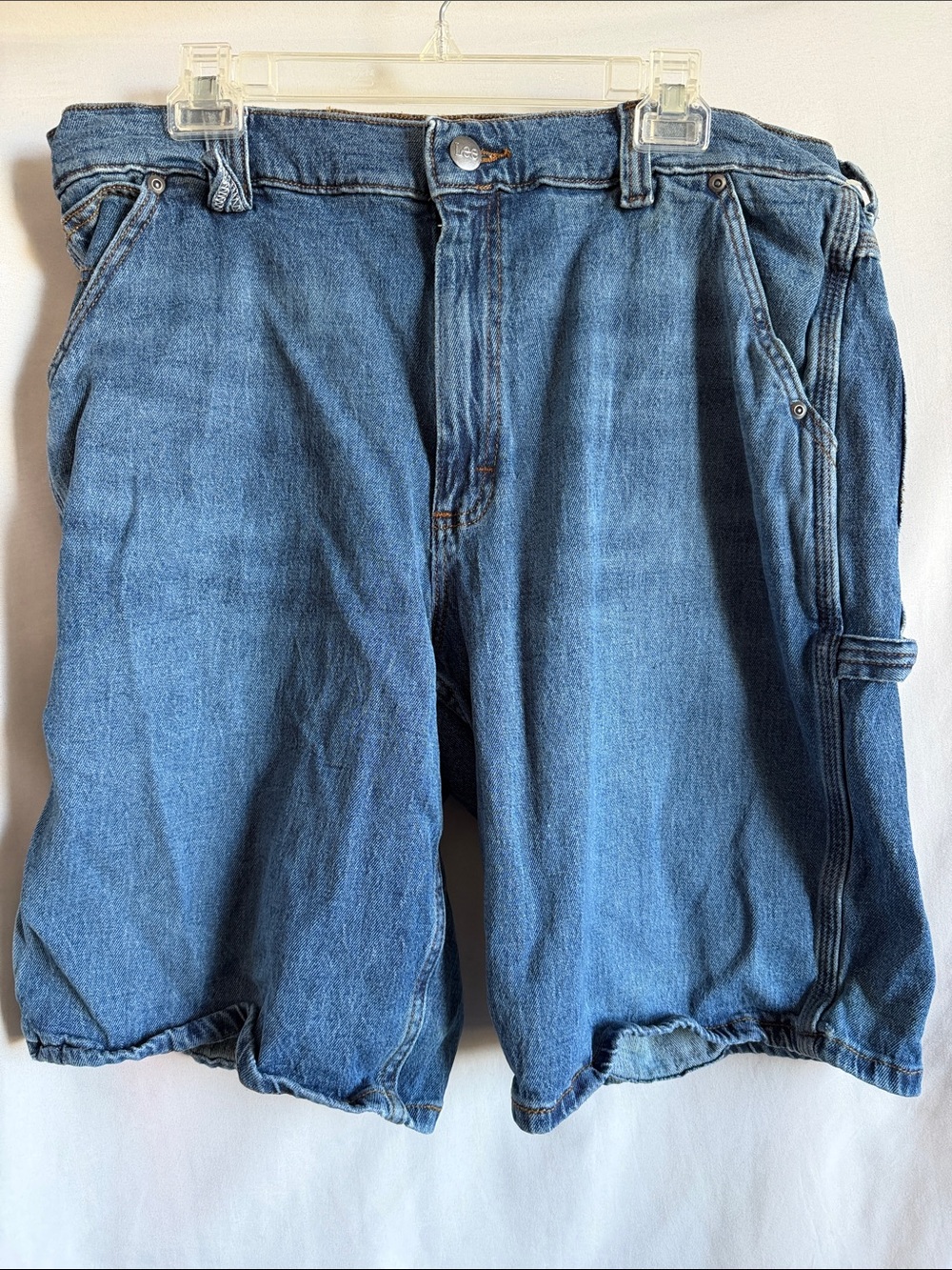 Lee Men’s Denim Cargo Shorts in Medium Blue